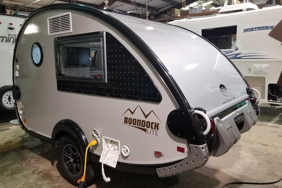 TAB 320 S BOONDOCK PACKAGE MINI TRAILER RVezy