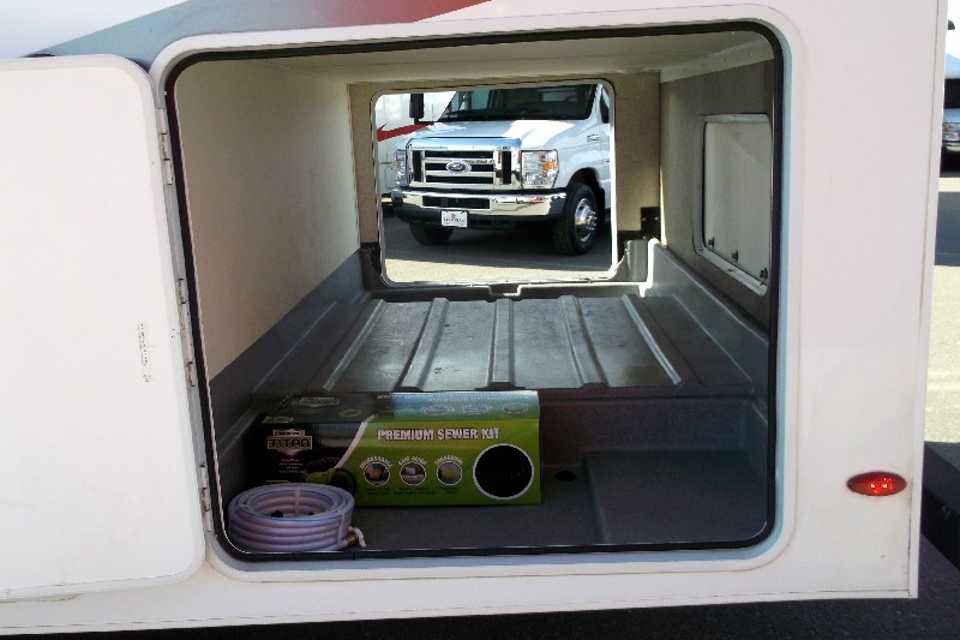 Calgary Camping RVezy