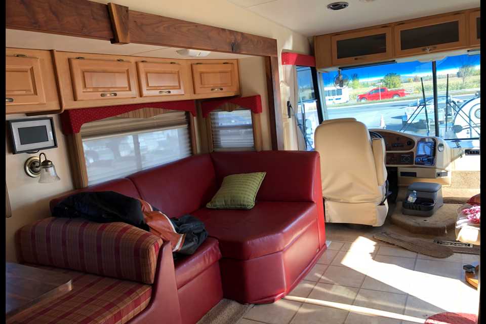 Motorhome Class A + garage +Motorcycle rental option Outlaw Toyhauler