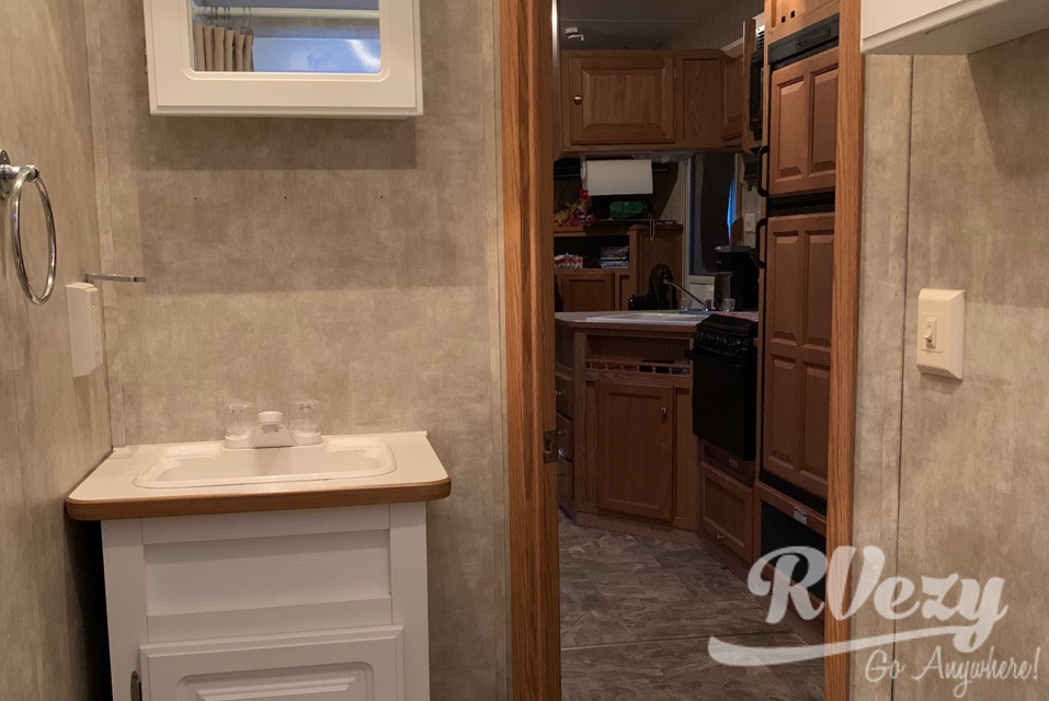 32ft Fifth Wheel with Bunk Bed Room! | RVezy